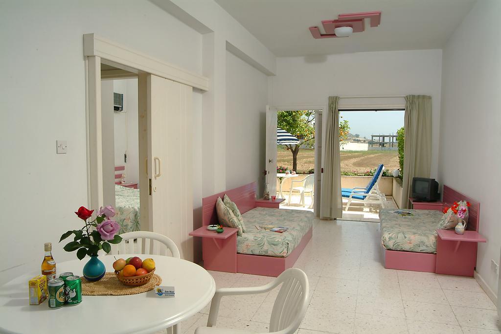 Sunbay Apartments Pyla Eksteriør billede